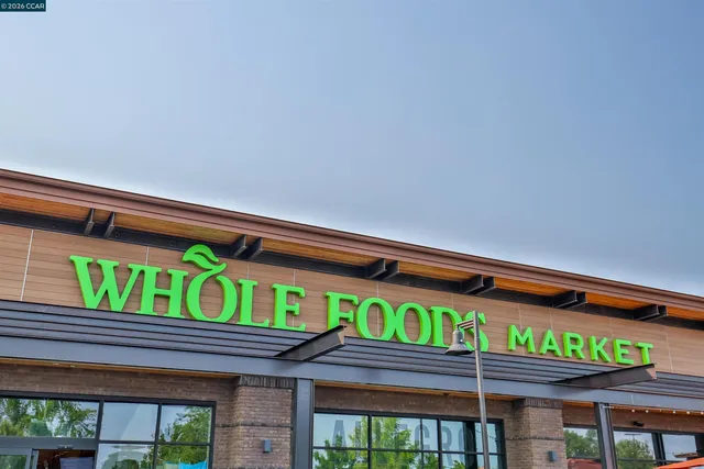 $369,000 | 825 Oak Grove Road, Unit 46, Concord, CA 94518