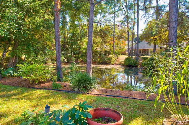 $589,000 | 1284 Point E Circle, Gulf Breeze, FL 32563