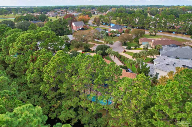 $589,000 | 1284 Point E Circle, Gulf Breeze, FL 32563