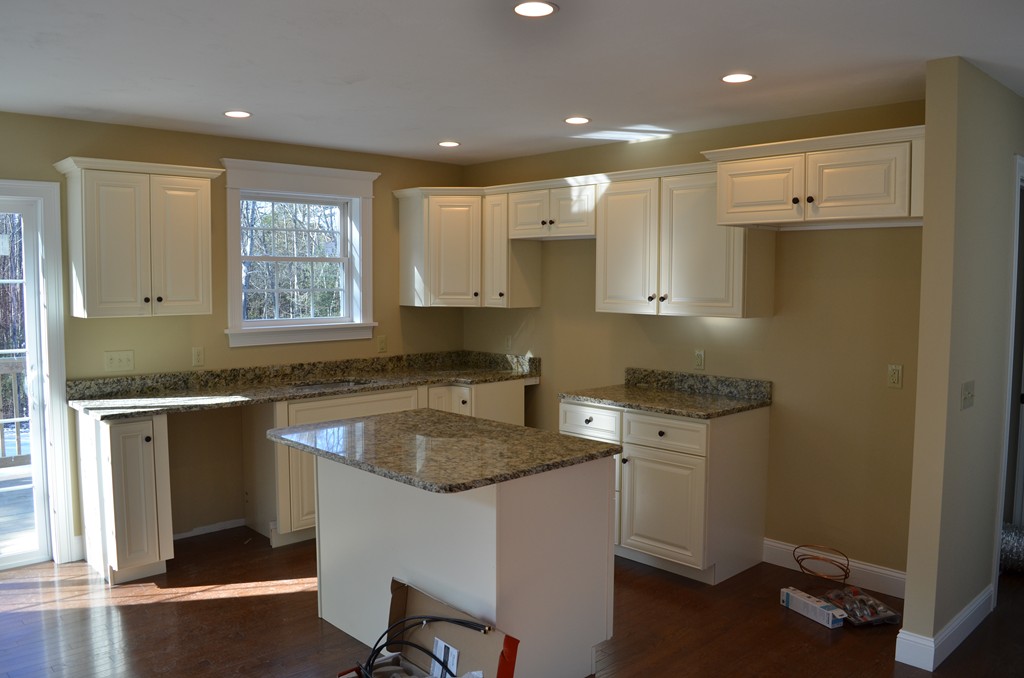 225 Sarty Road Warren, MA 01585 - Photo 8 of 9 Gallery Image 8