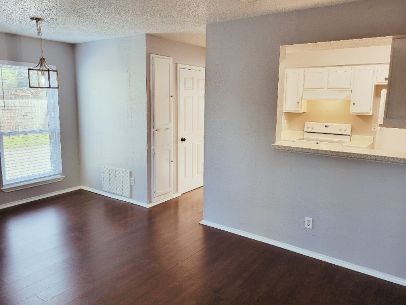 6702 Everhart Road, Unit U104 Corpus Christi, TX 78413 - Photo 6 of 19