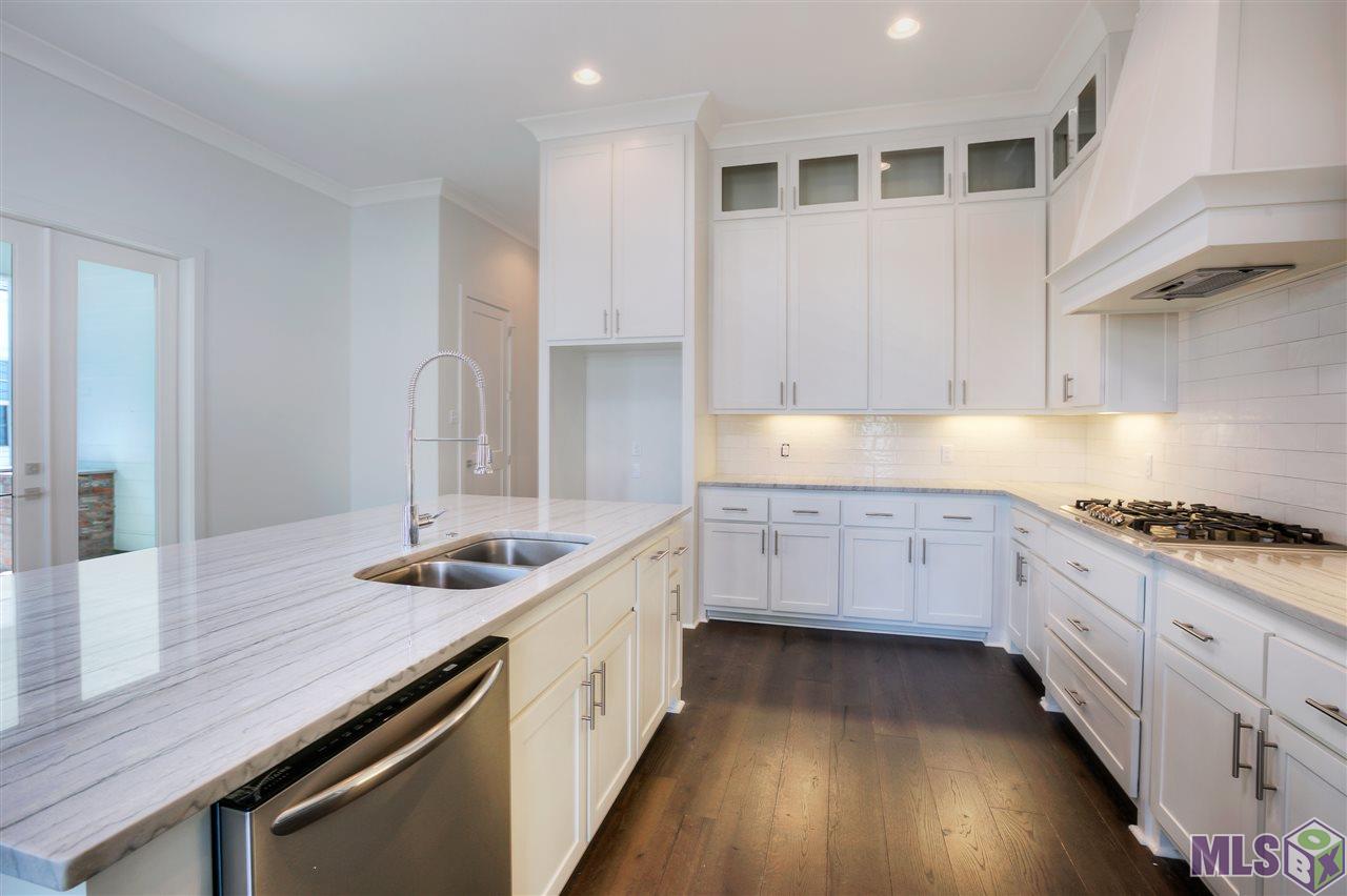10624 Preservation Way Baton Rouge, LA 70810 - Photo 20 of 23 Another view of the kitchen