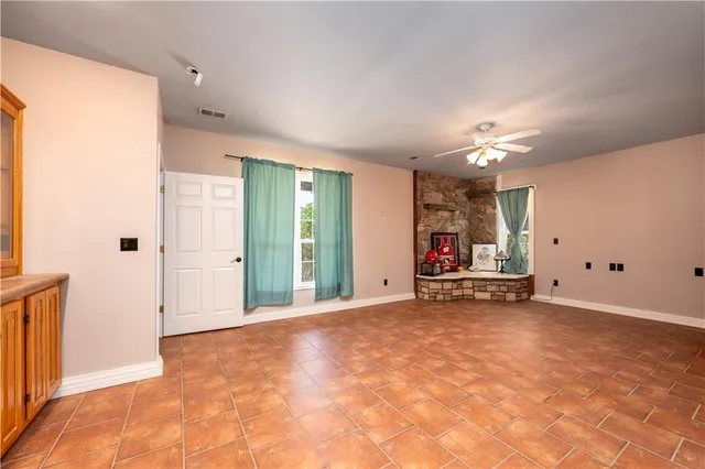 $410,000 | 117 Blue Springs Lane, Reeds Spring, MO 65737