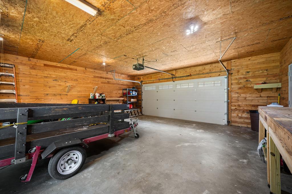 516 Crawford Road Blairsville, GA 30512 - Photo 49 of 49 a view of a garage