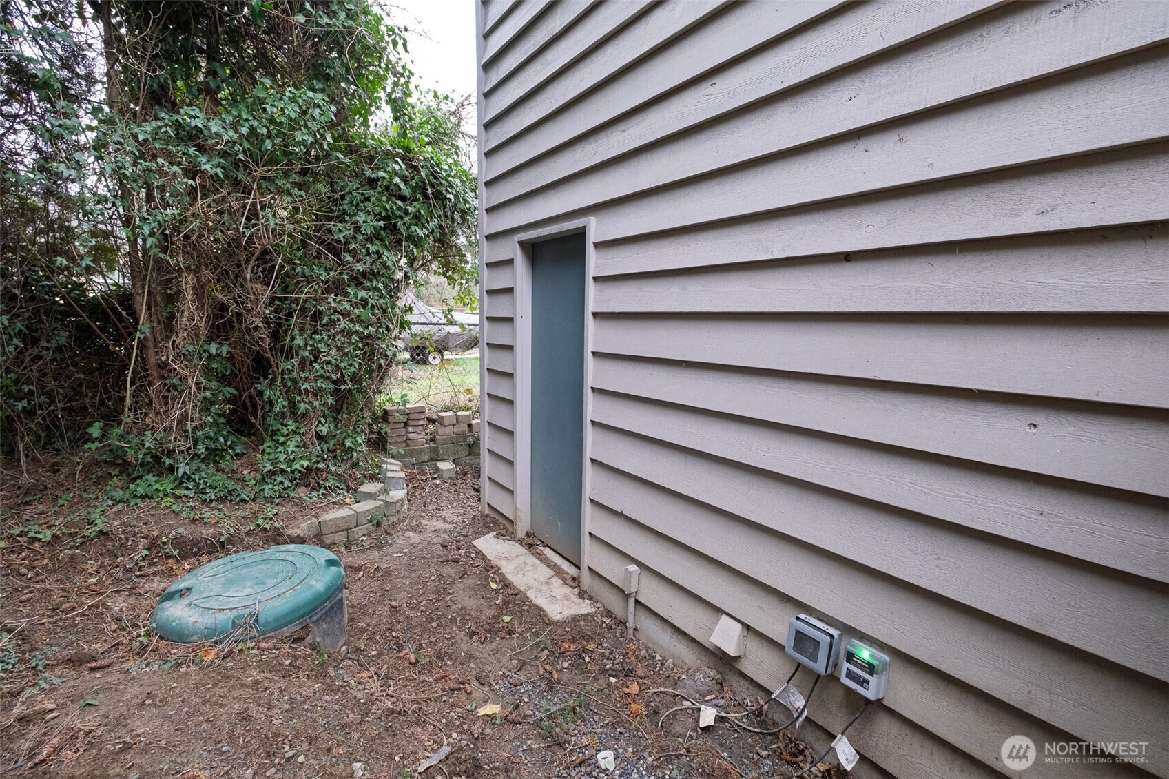 2628 West Street Bellingham, WA 98225 - Photo 12 of 13