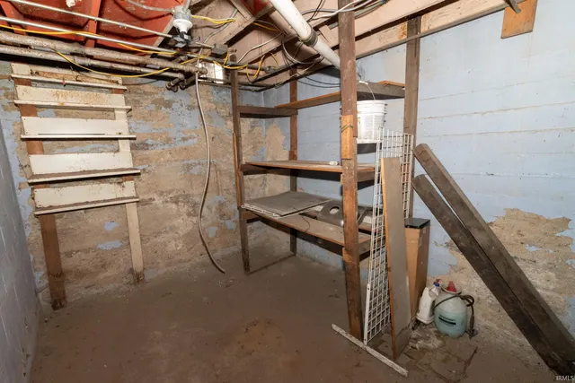 $325,000 | 1637 Kemble Avenue, South Bend, IN 46613