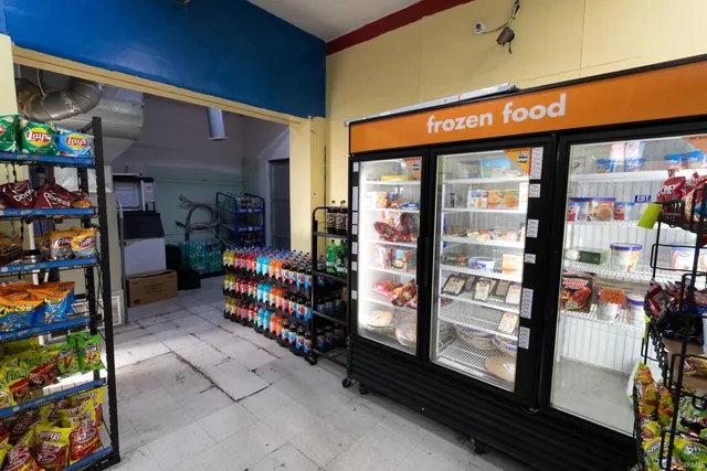 $325,000 | 1637 Kemble Avenue, South Bend, IN 46613