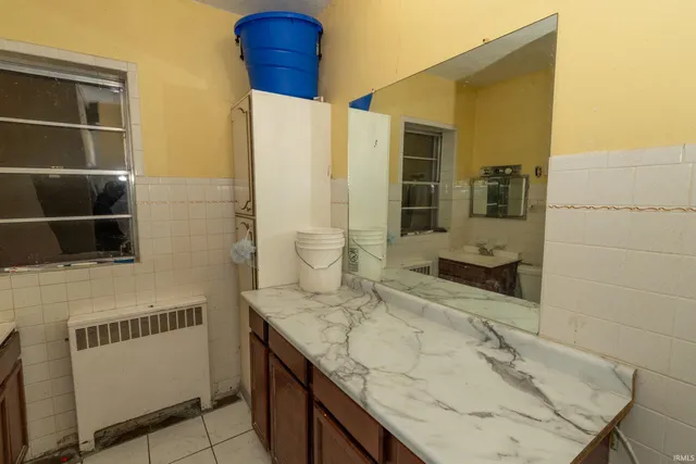 $325,000 | 1637 Kemble Avenue, South Bend, IN 46613