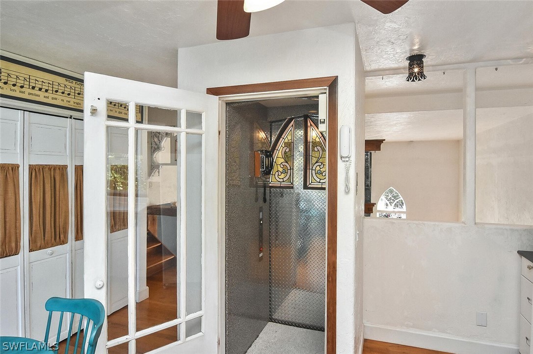 2480 Library Way Sanibel, FL 33957 - Photo 14 of 33