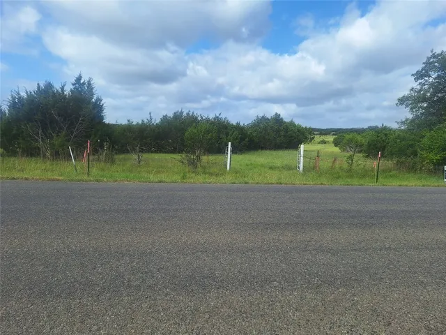 a view of outdoor space