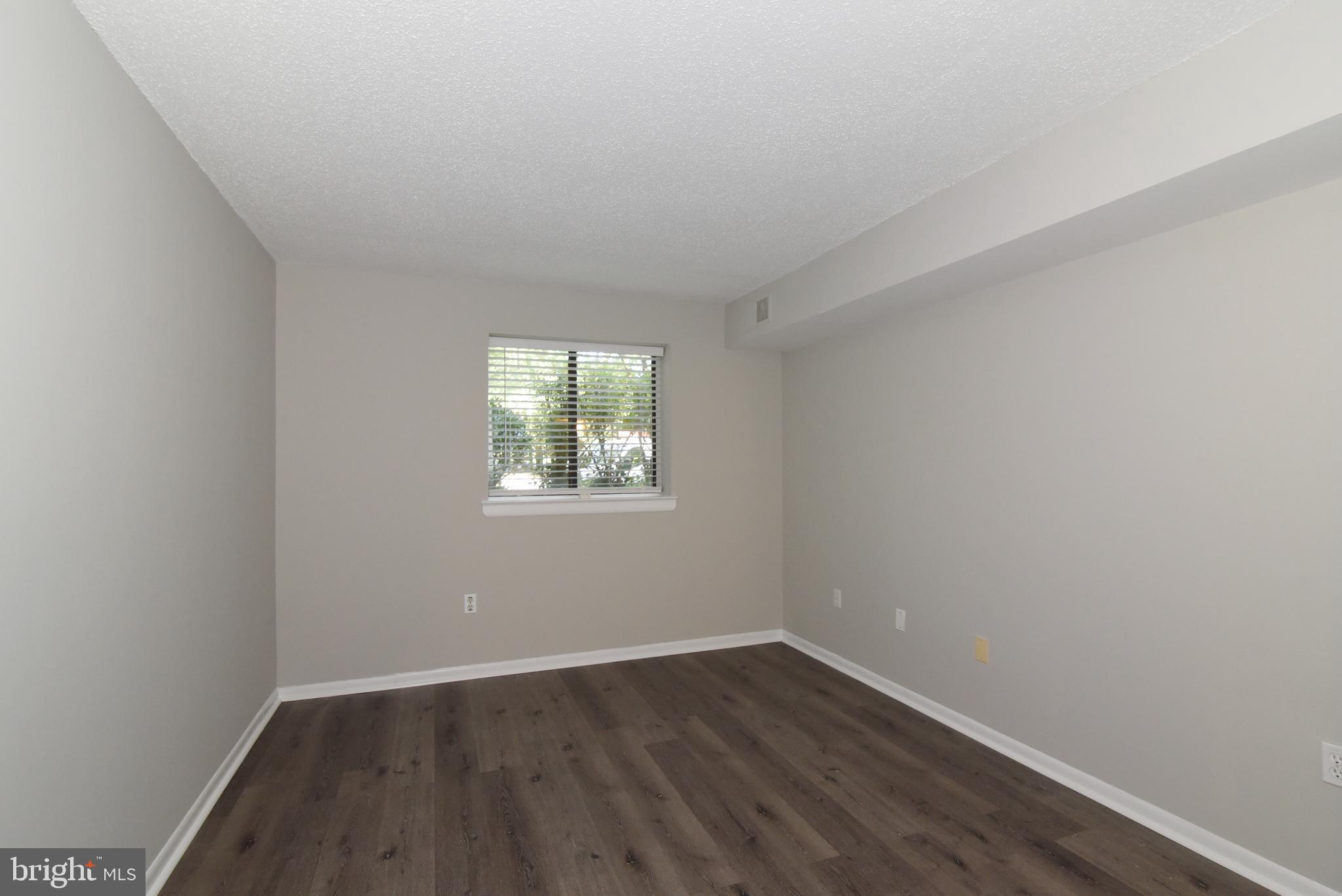 11727 Ledura Court, Unit T1 Reston, VA 20191 - Photo 15 of 32