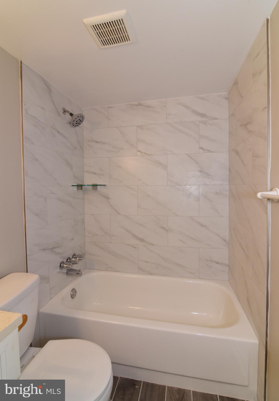 11727 Ledura Court, Unit T1 Reston, VA 20191 - Photo 18 of 32