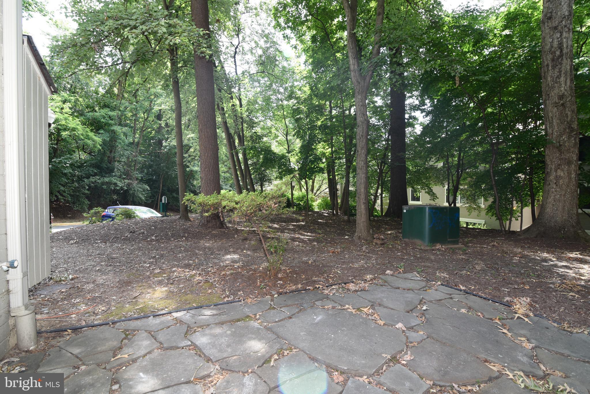 11727 Ledura Court, Unit T1 Reston, VA 20191 - Photo 4 of 32