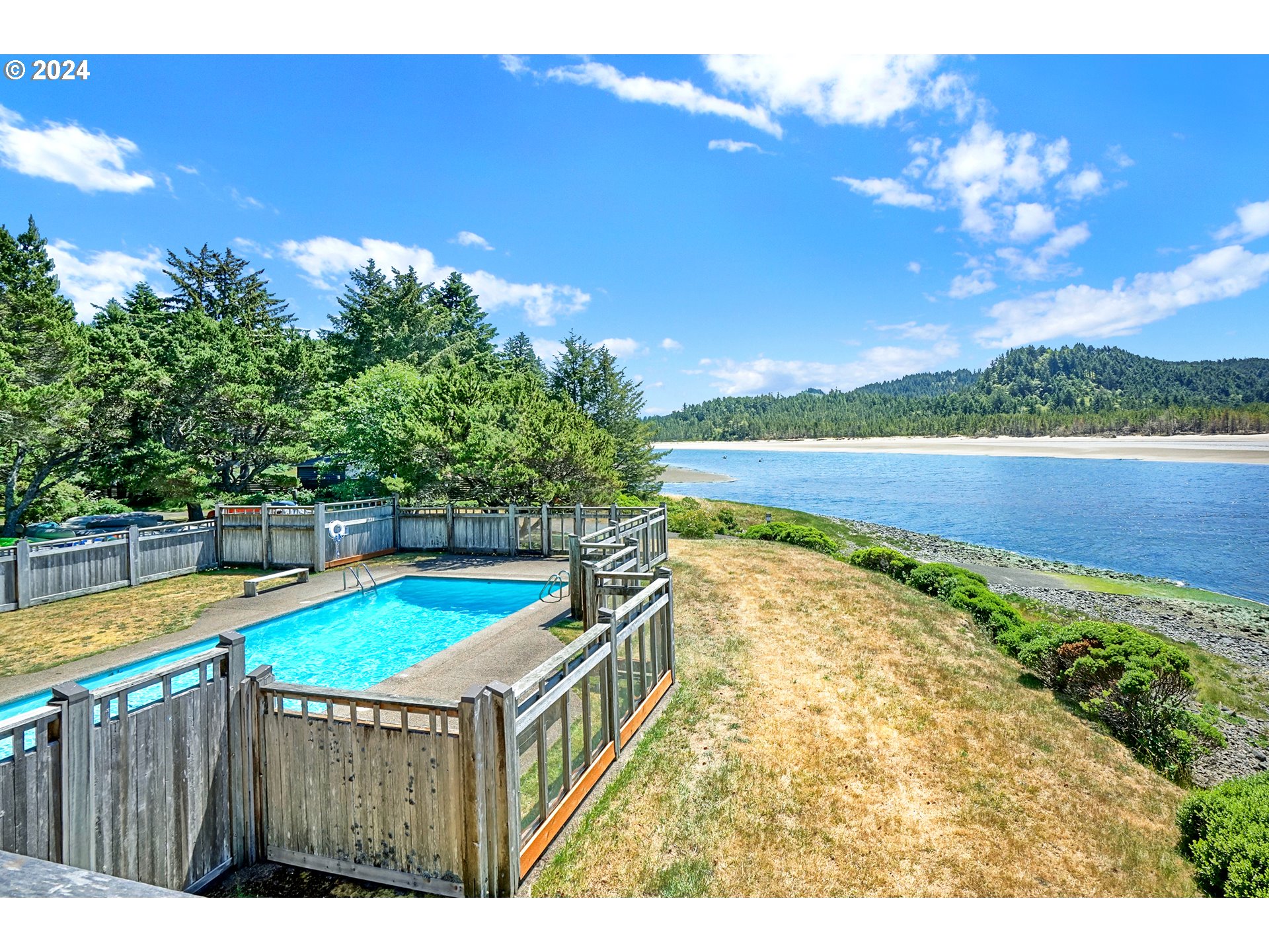 2555 Four Creeks Road Otis, OR 97368 - Photo 48 of 48 Community Pool