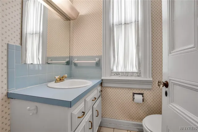 $499,900 | 41 Irving Place, Buffalo, NY 14201