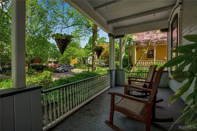 $499,900 | 41 Irving Place, Buffalo, NY 14201
