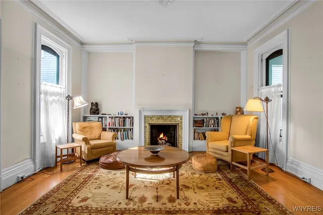 $499,900 | 41 Irving Place, Buffalo, NY 14201