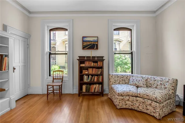 $499,900 | 41 Irving Place, Buffalo, NY 14201