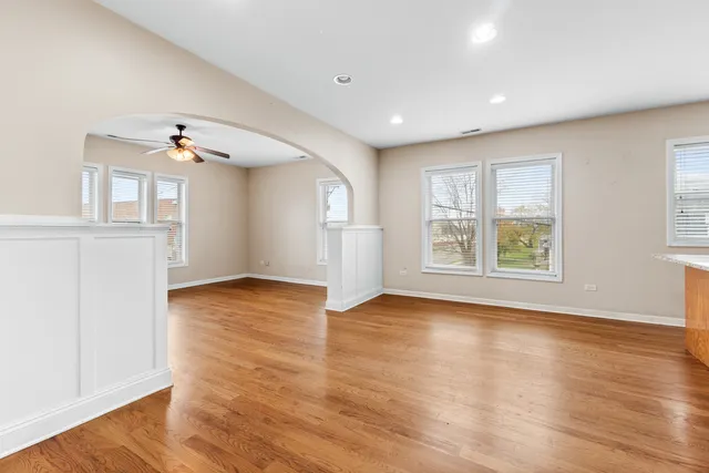 $560,000 | 597 South Lake Street, Aurora, IL 60506