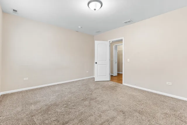 $560,000 | 597 South Lake Street, Aurora, IL 60506