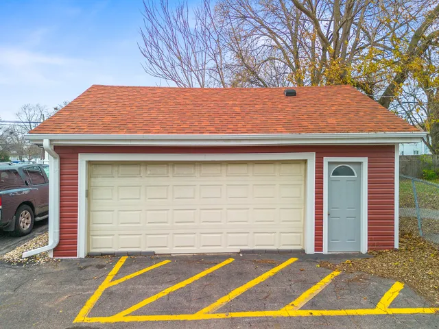 $560,000 | 597 South Lake Street, Aurora, IL 60506