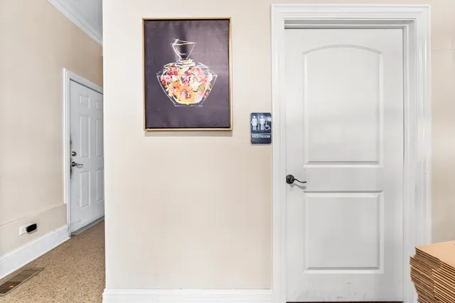 $560,000 | 597 South Lake Street, Aurora, IL 60506