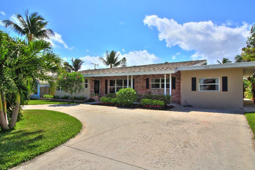 932 Sunset Road Boynton Beach, FL 33435 - Photo 1 of 14 Front 2.JPG