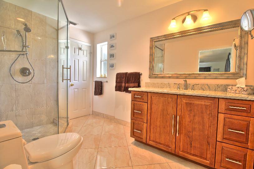 932 Sunset Road Boynton Beach, FL 33435 - Photo 5 of 14 Master bath 1.JPG