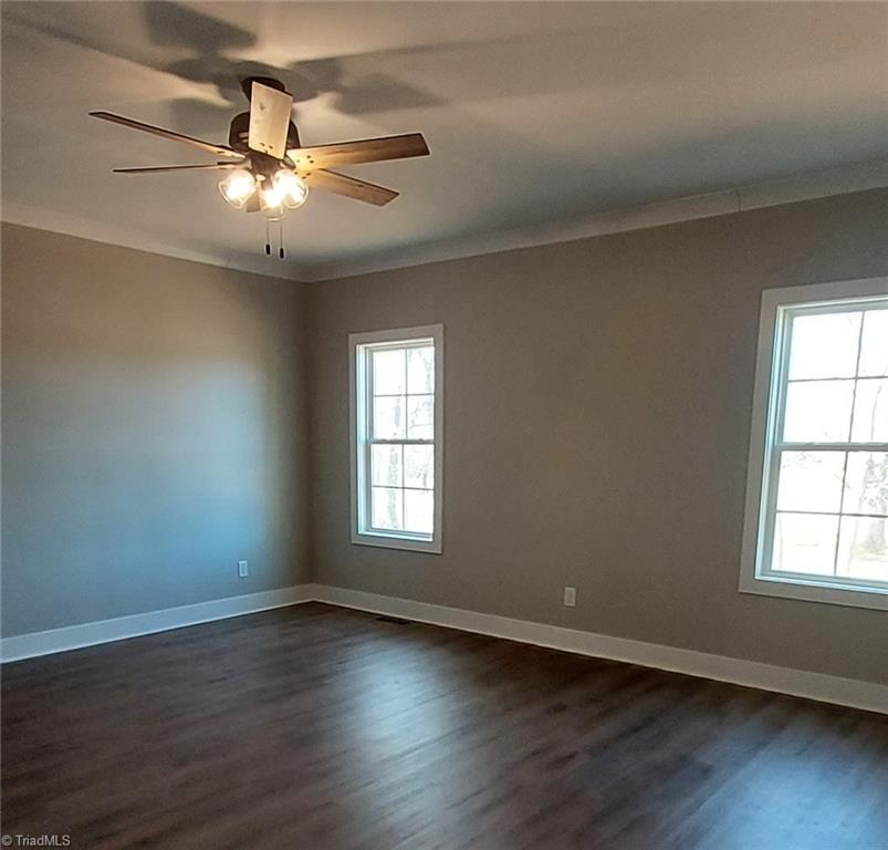 2754 Sandy Cross Road Reidsville, NC 27320 - Photo 11 of 17 Primary Bedroom