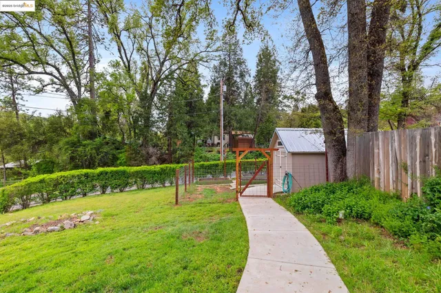 $429,000 | 17250 Burford Lane, Soulsbyville, CA 95372