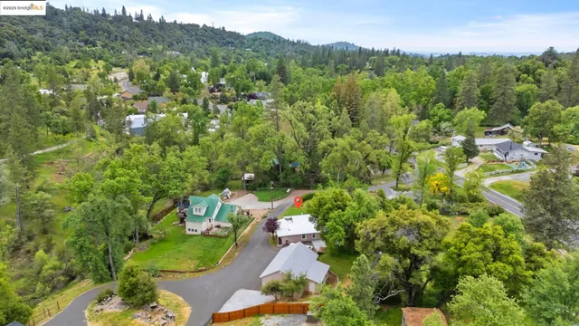 $429,000 | 17250 Burford Lane, Soulsbyville, CA 95372
