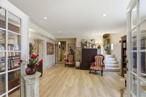 $4,888,000 | 18211 Saratoga-Los Gatos Road, Monte Sereno, CA 95030