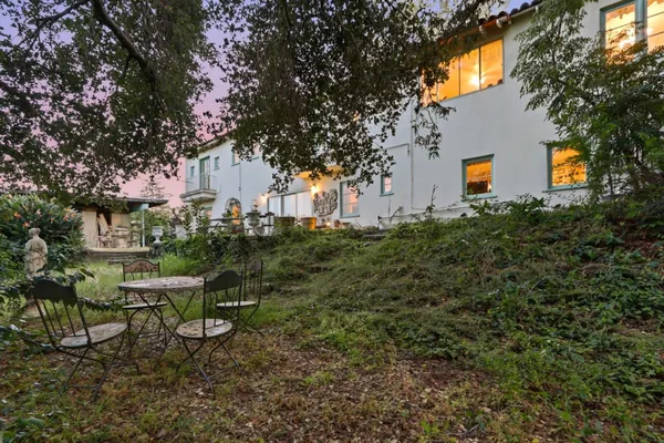 $4,888,000 | 18211 Saratoga-Los Gatos Road, Monte Sereno, CA 95030