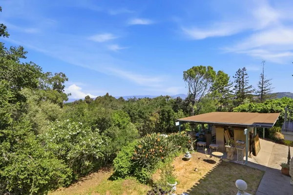 $4,888,000 | 18211 Saratoga-Los Gatos Road, Monte Sereno, CA 95030