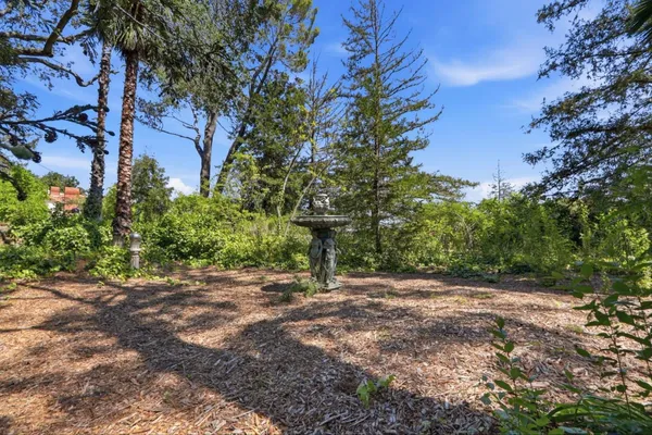 $4,888,000 | 18211 Saratoga-Los Gatos Road, Monte Sereno, CA 95030