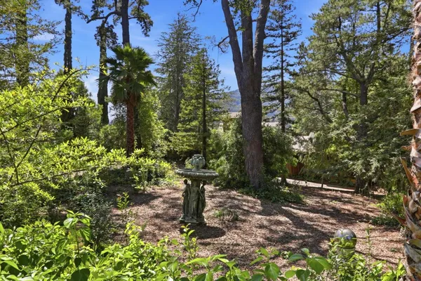 $4,888,000 | 18211 Saratoga-Los Gatos Road, Monte Sereno, CA 95030