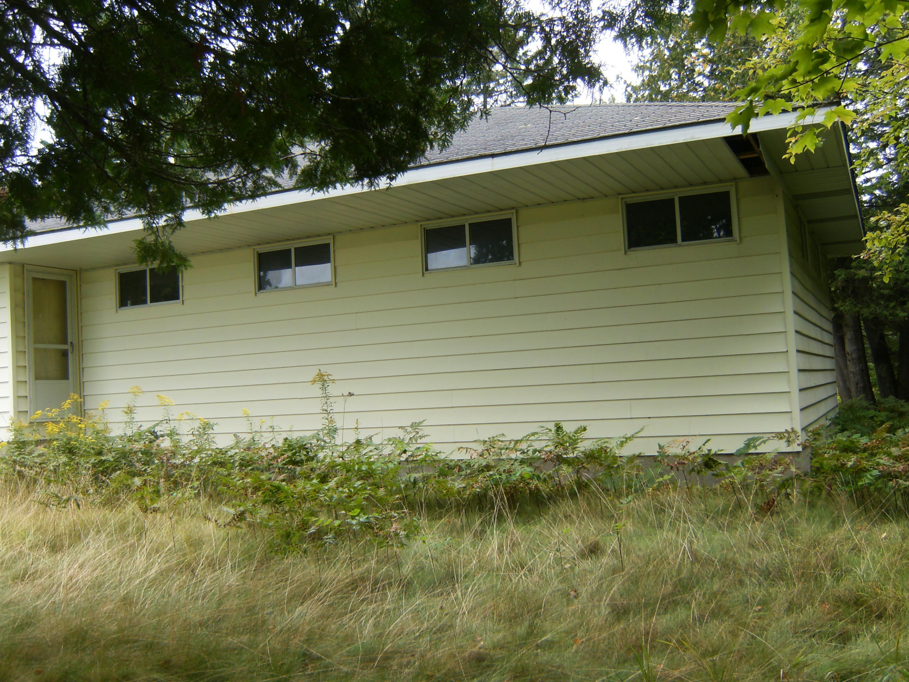 658 McDonald Lk Road Gulliver, MI 49840 - Photo 15 of 19 Gallery Image 15