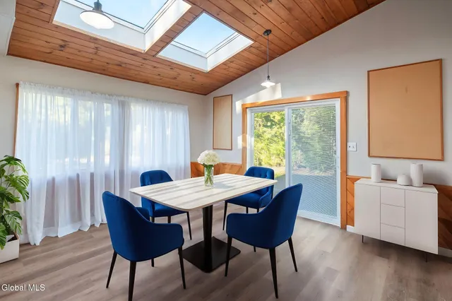 $310,000 | 337 North Ballston Avenue, Glenville, NY 12302