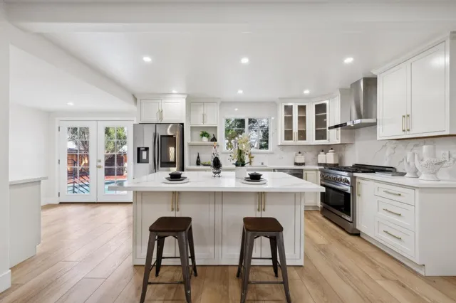 $2,998,888 | 33 Seville Way, San Mateo, CA 94402