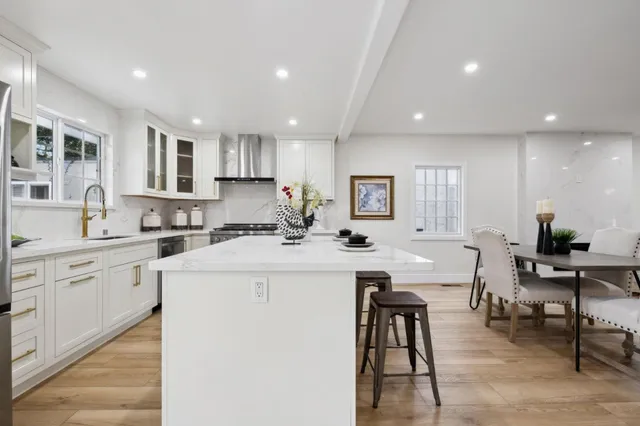 $2,998,888 | 33 Seville Way, San Mateo, CA 94402