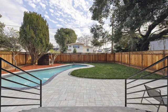 $2,998,888 | 33 Seville Way, San Mateo, CA 94402