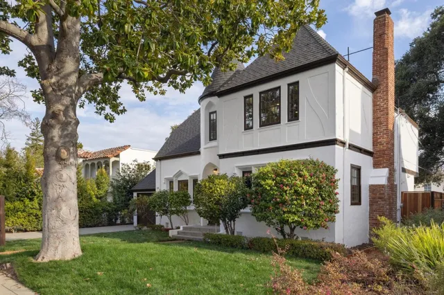 $2,998,888 | 33 Seville Way, San Mateo, CA 94402