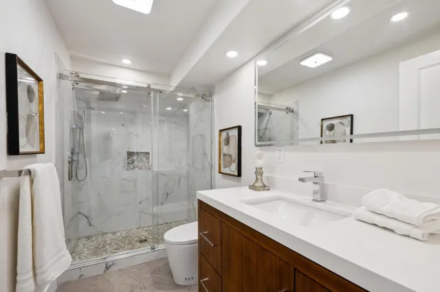 $2,998,888 | 33 Seville Way, San Mateo, CA 94402