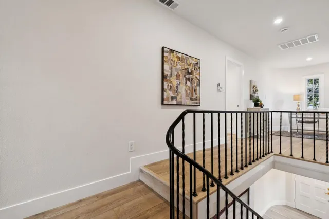 $2,998,888 | 33 Seville Way, San Mateo, CA 94402