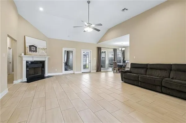 $418,000 | 2616 Greenville Drive, Marrero, LA 70072