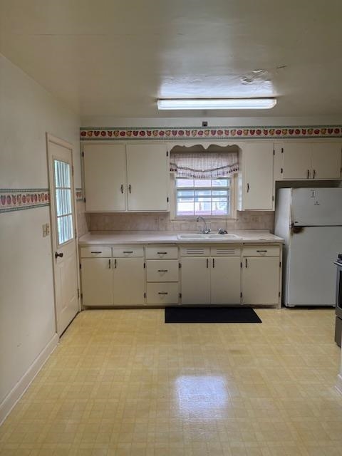 402 9th Street Baraboo, WI 53913 - Photo 10 of 22