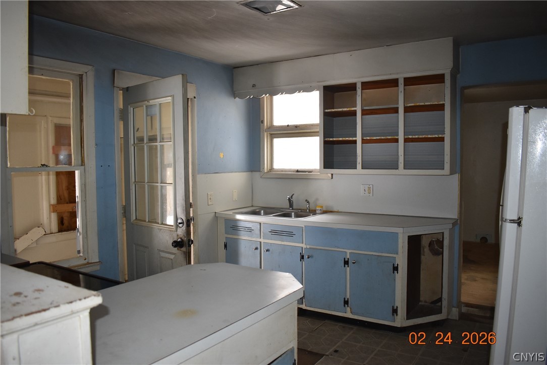 713 Oneida Street Fulton, NY 13069 - Photo 4 of 28