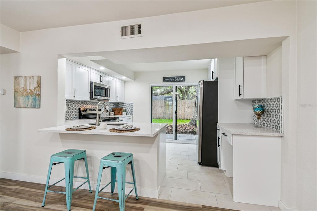 7242 Oelsner Street New Port Richey, FL 34652 - Photo 8 of 39 Gallery Image 8