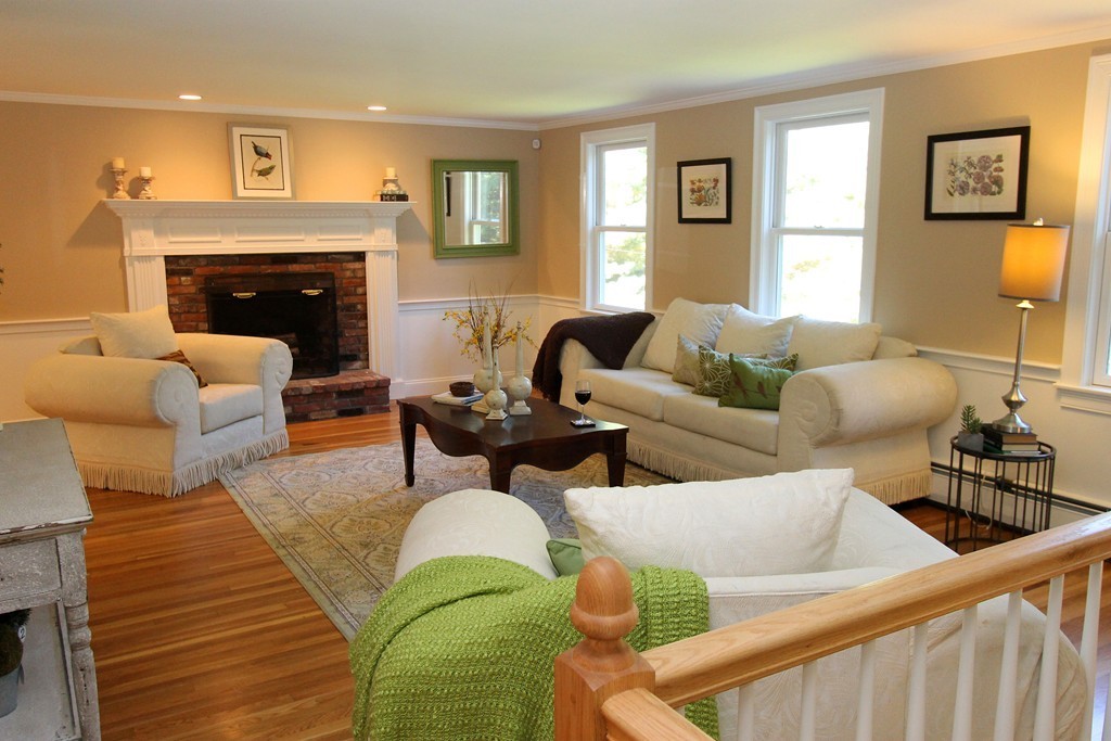 13 Topsfield Road Wenham, MA 01984 - Photo 3 of 30 Gallery Image 3