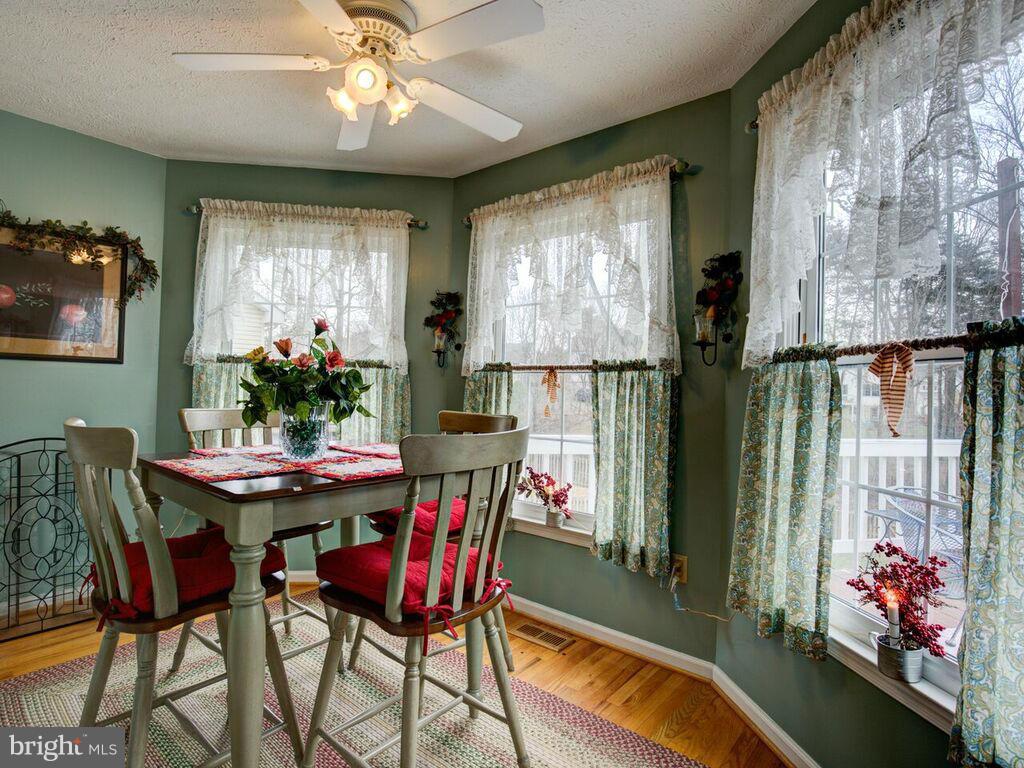 128 Asbury Road Winchester, VA 22602 - Photo 12 of 29 breakfast room